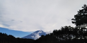 登山前日の富士北麓駐車場からの富士山